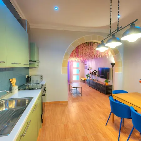 Apartment Unique & Enchanting 2bedroom With Jacuzzi Goslm-14 *